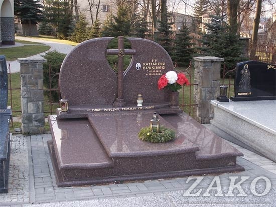 Nagrobek podwójny 35