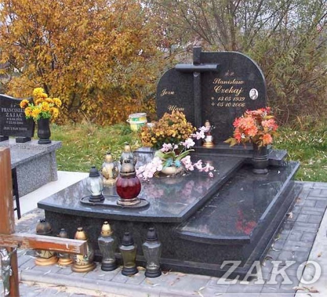 Nagrobek podwójny 26