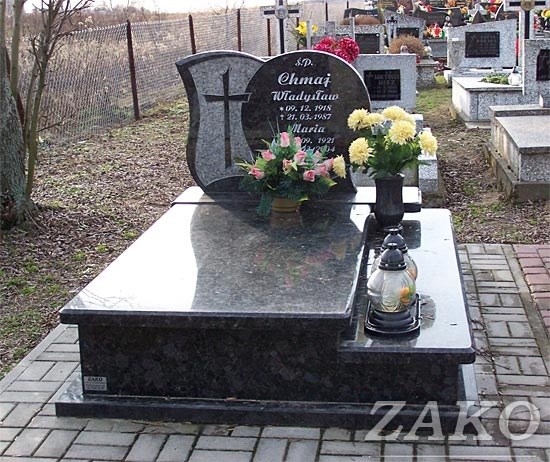 Nagrobek podwójny 23