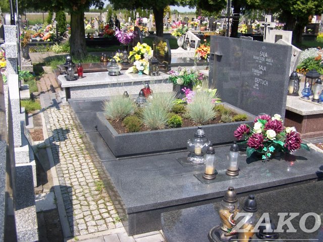 Nagrobek podwójny z granitu Padang Dark